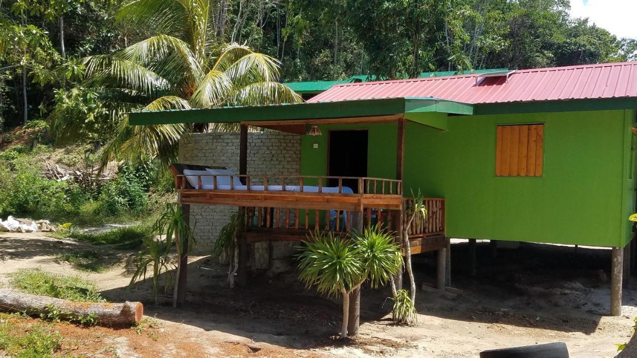Lodge The Beachaven Chalets,